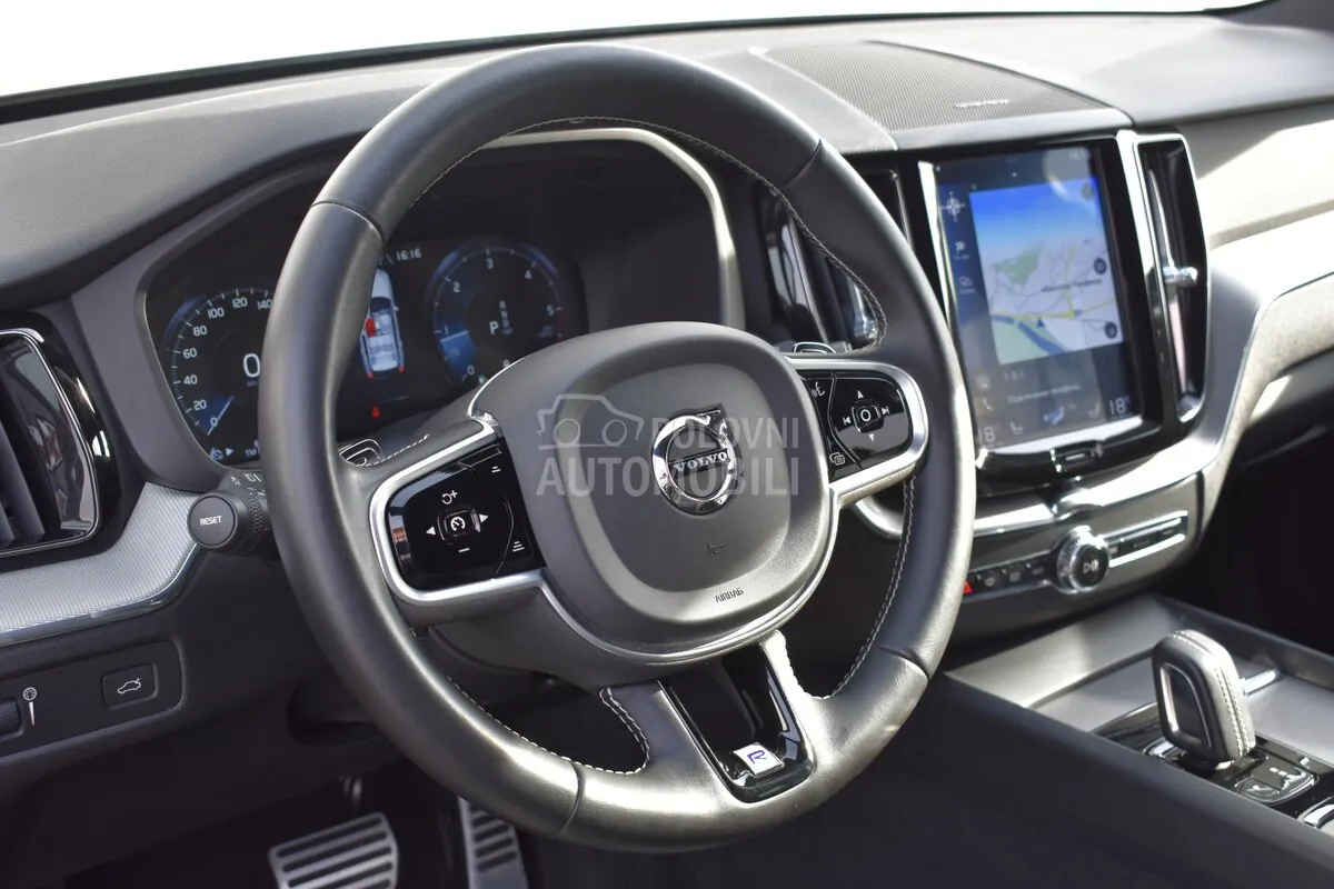 Volvo Xc60 2020 photo 4