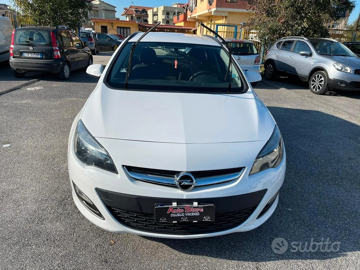 Opel Astra 2014 photo 3