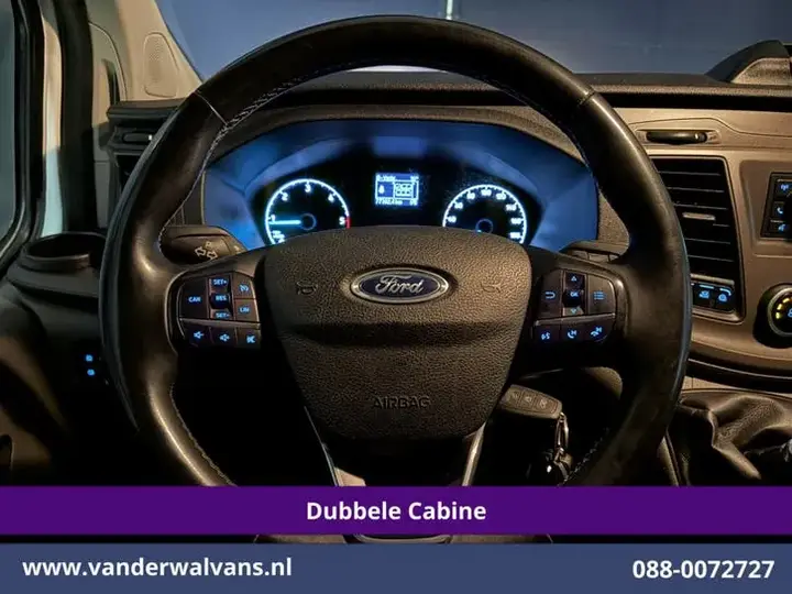 Ford Transit Custom 2023 photo 3