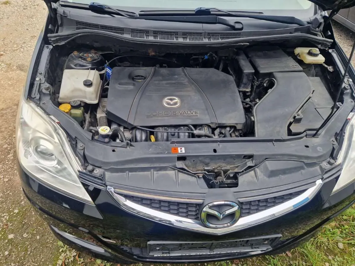 Mazda Mazda5 2008 photo 2