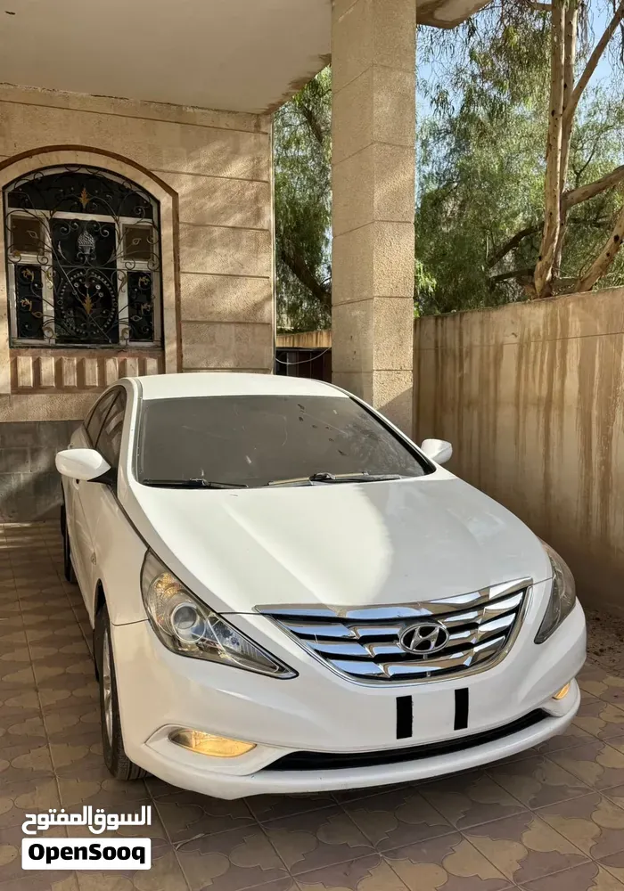 Hyundai Sonata 2011 photo 5
