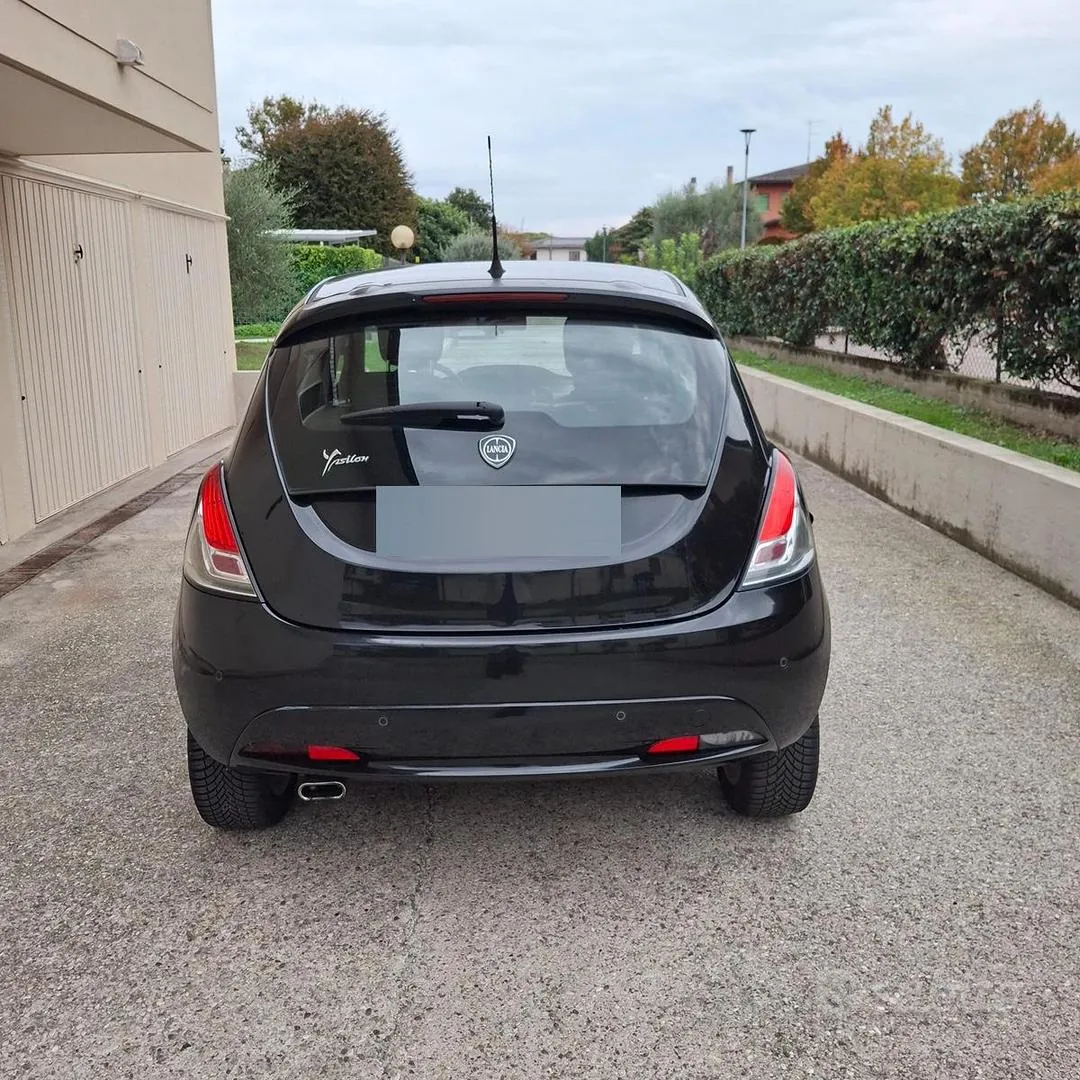 Lancia Ypsilon 2015 photo 5