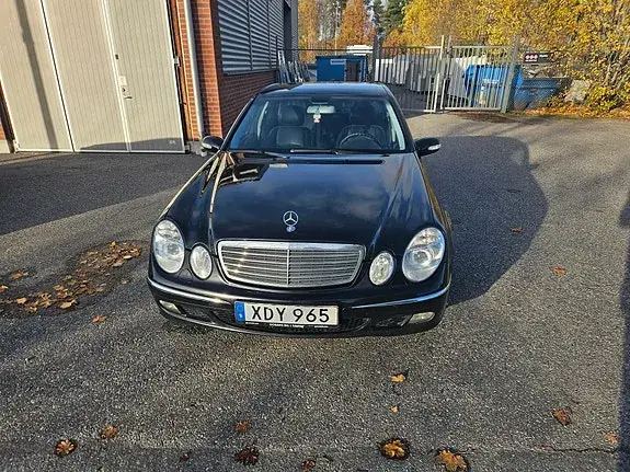 Mercedes-Benz E 200 2006 photo 4