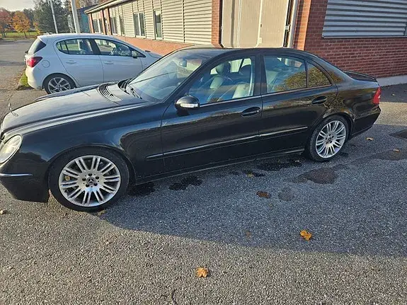 Mercedes-Benz E 200 2006 photo 5