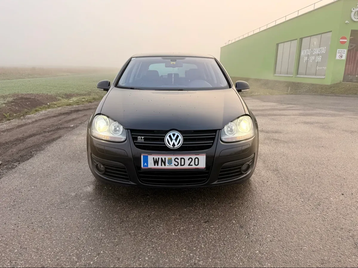 Volkswagen Golf 2007 photo 2