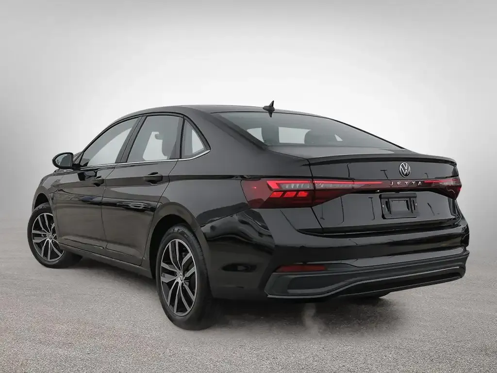 Volkswagen Jetta 2027 photo 4