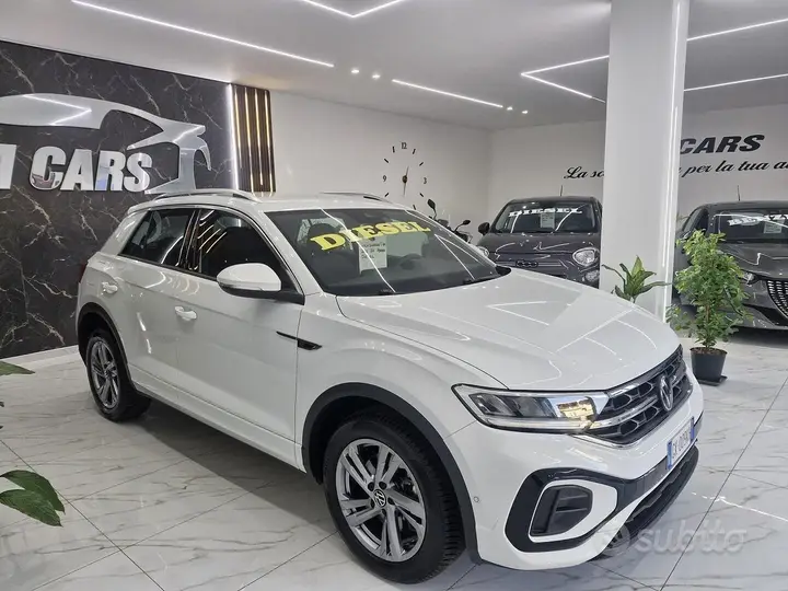 Volkswagen T-Roc 2022 photo 2