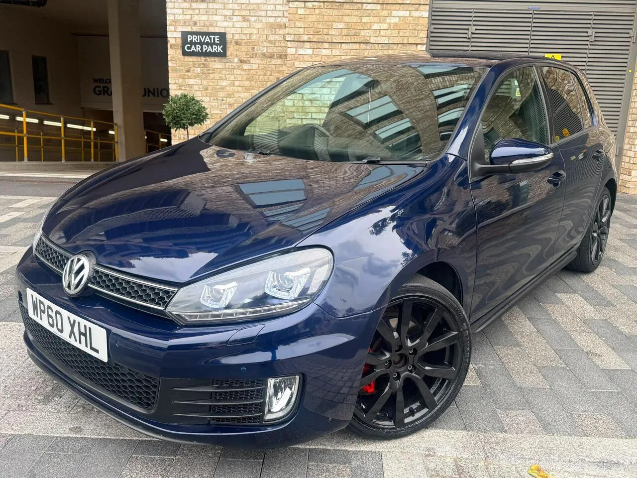 Volkswagen Golf 2011 photo 4