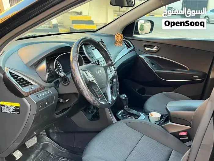 Hyundai Santa Fe 2017 photo 3