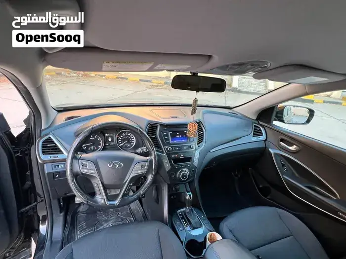 Hyundai Santa Fe 2017 photo 4