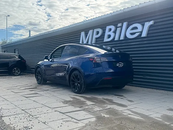 Tesla Model Y 2024 photo 3