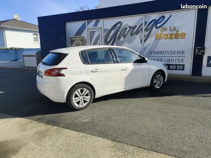 Peugeot 308 2021 photo 4