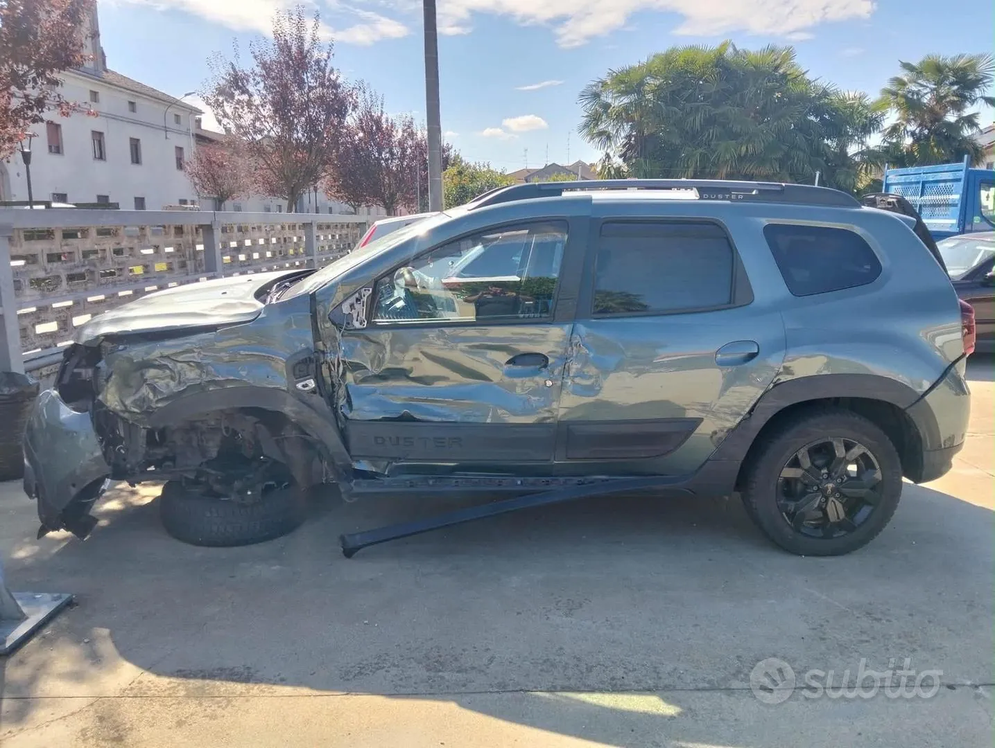 Dacia Duster 2023 photo 4