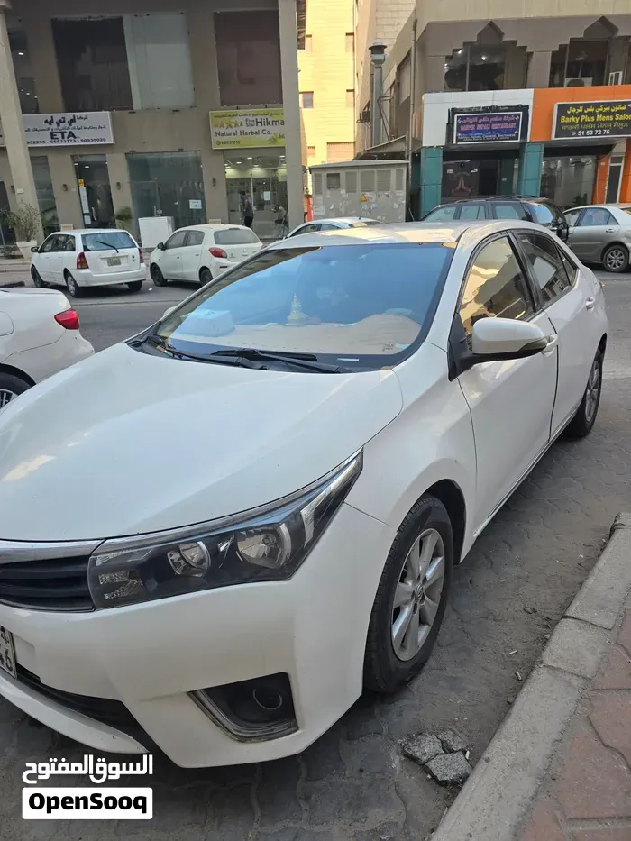 Toyota Corolla 2015 photo 2