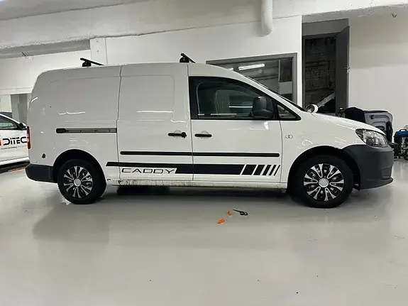 Volkswagen Caddy Maxi 2013 photo 5