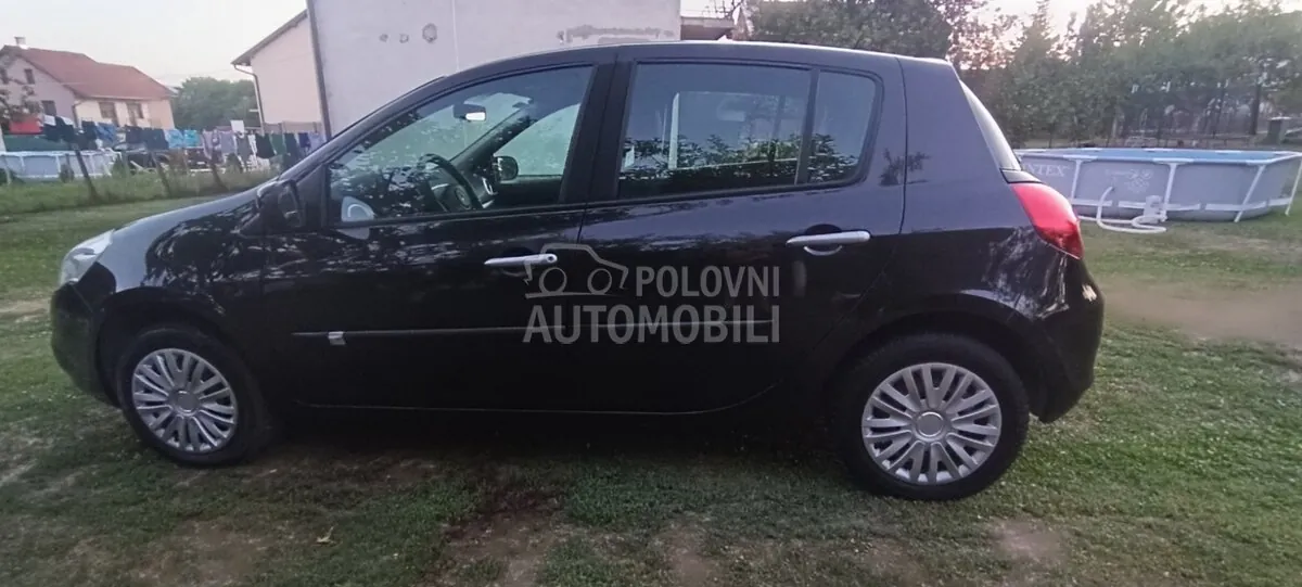 Renault Clio 2009 photo 5