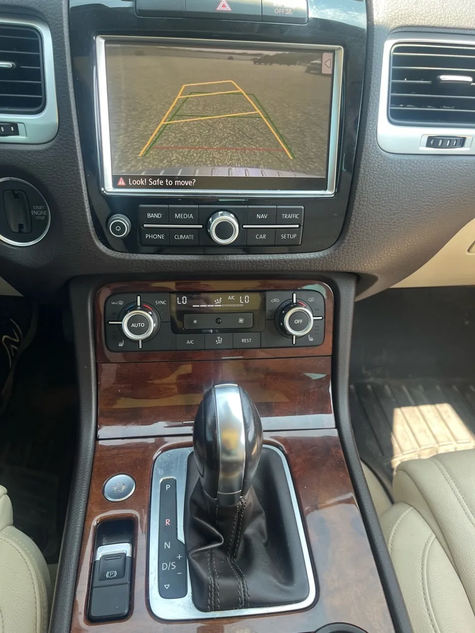 Volkswagen Touareg 2014 photo 5