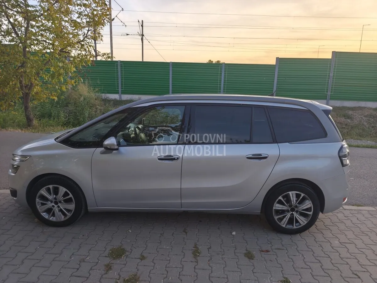 Citroen C4 Grand Picasso 2016 photo 2