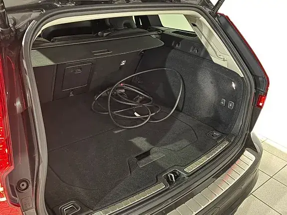 Volvo V60 2025 photo 4