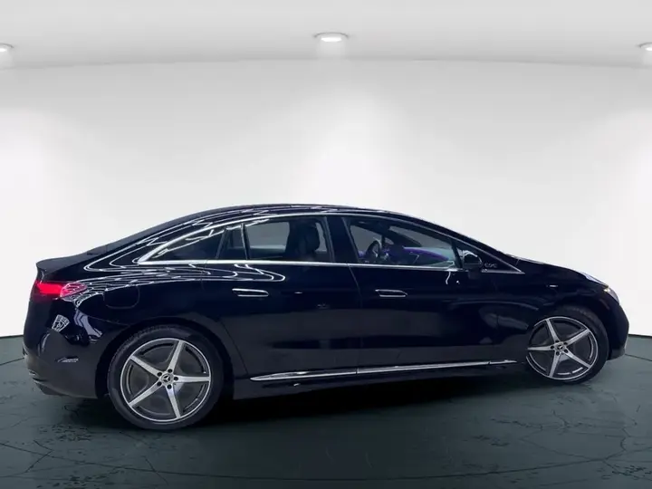 Mercedes-Benz Eqe 2024 photo 3