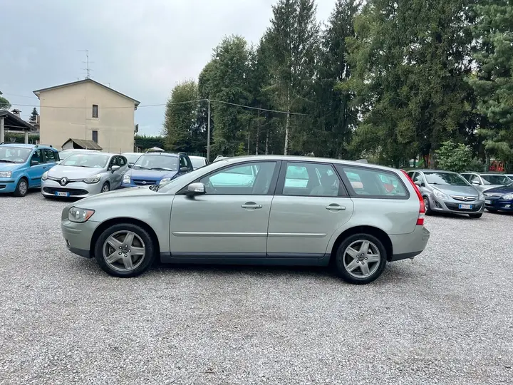 Volvo V50 2007 photo 4