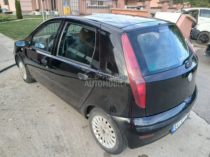 Fiat Punto 2009 photo 5