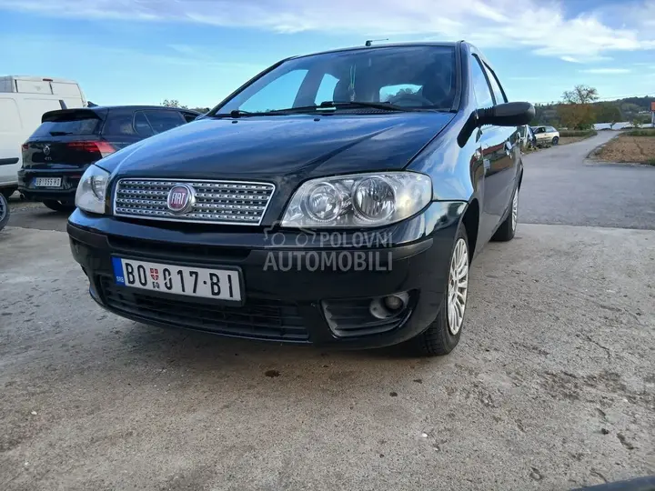 Fiat Punto 2009 photo 3
