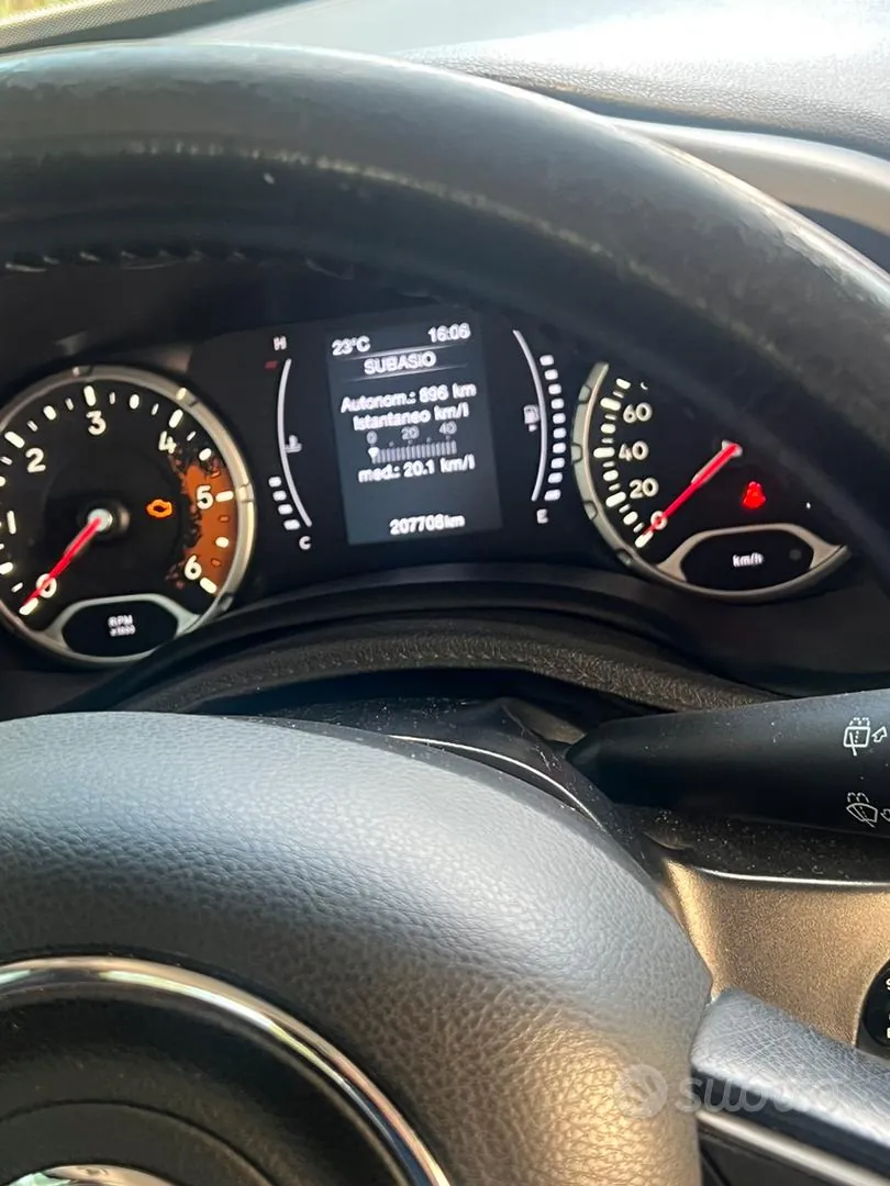 Jeep Renegade 2017 photo 5