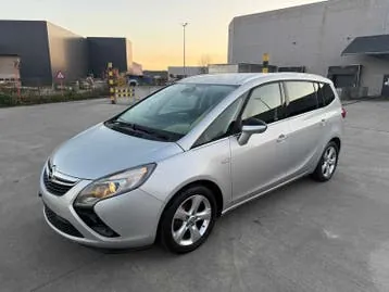 Opel Zafira 2016 photo 2