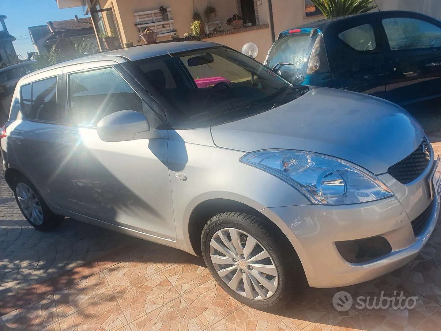 Suzuki Swift 2013 photo 2