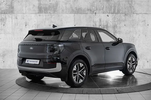 Ford Explorer 2026 photo 5
