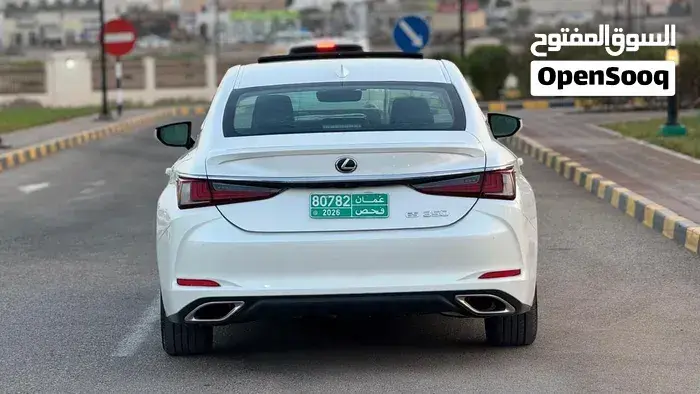 Lexus Es 2019 photo 4