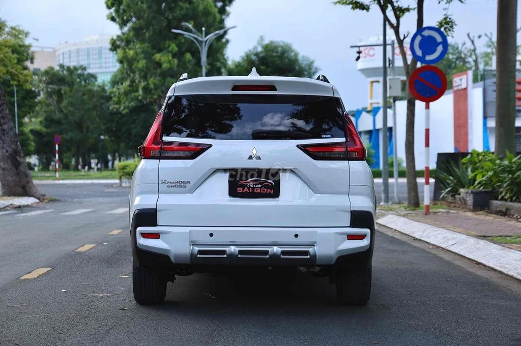 Mitsubishi Xpander Cross 2023 photo 4