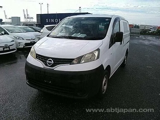 Nissan Nv200 Vanette 2015 photo 2