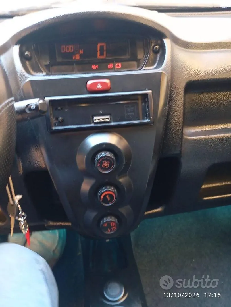 Microcar M.Go 2010 photo 3