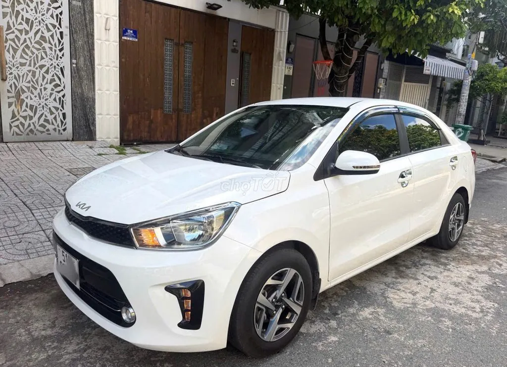 Kia Soluto 2023 photo 5