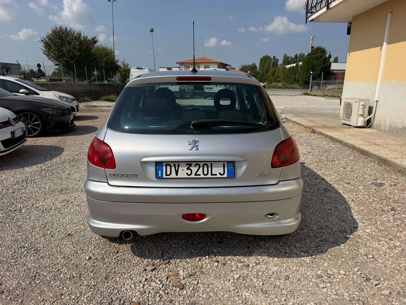 Peugeot 206 2009 photo 5
