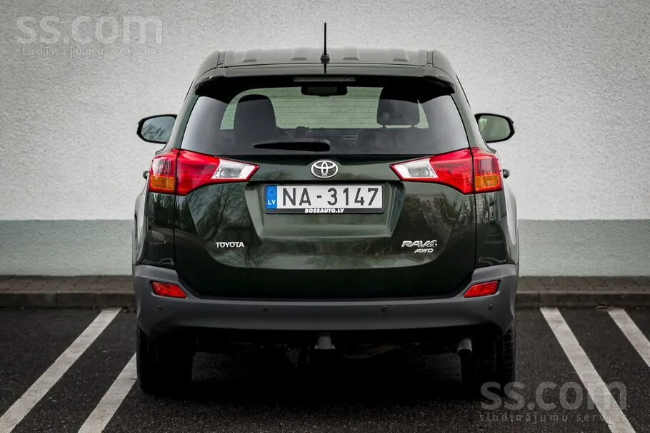 Toyota Rav4 2013 photo 5