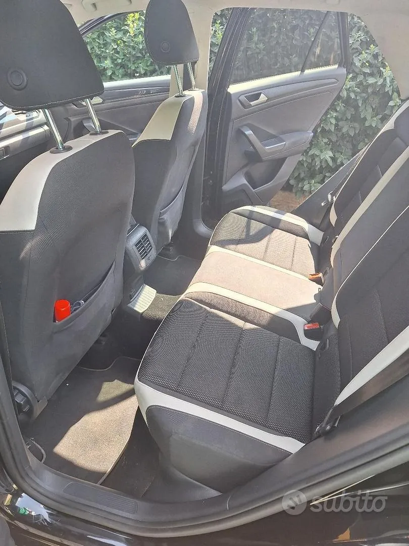 Volkswagen T-Roc 2018 photo 4