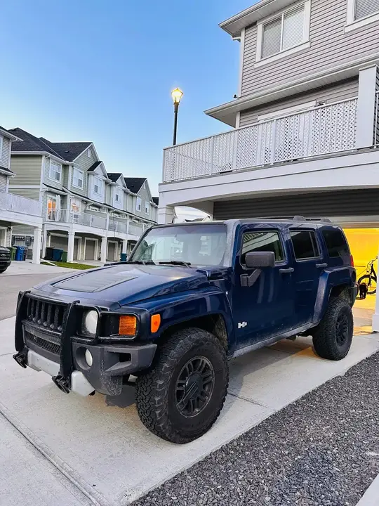 Hummer H3