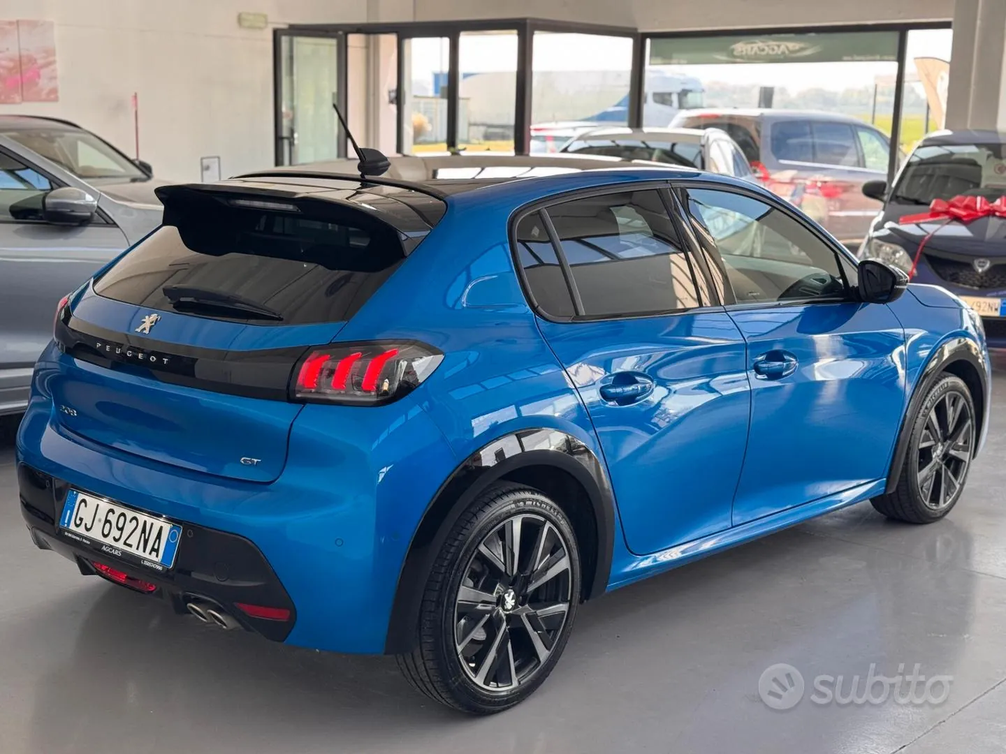 Peugeot 208 2022 photo 4
