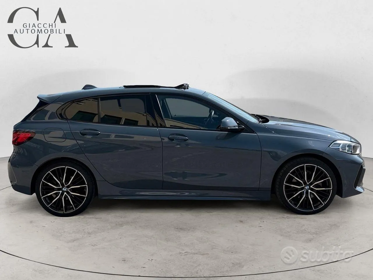 BMW 118D 2024 photo 4