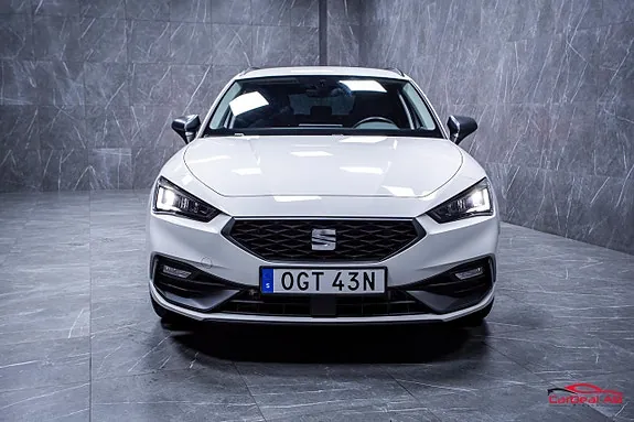 Seat Leon 2024 photo 2