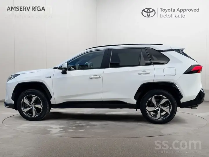 Toyota Rav4 2021 photo 3