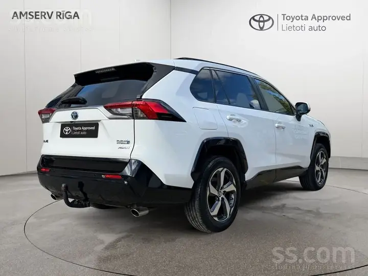 Toyota Rav4 2021 photo 2