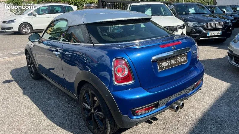 Mini Cooper S 2011 photo 2