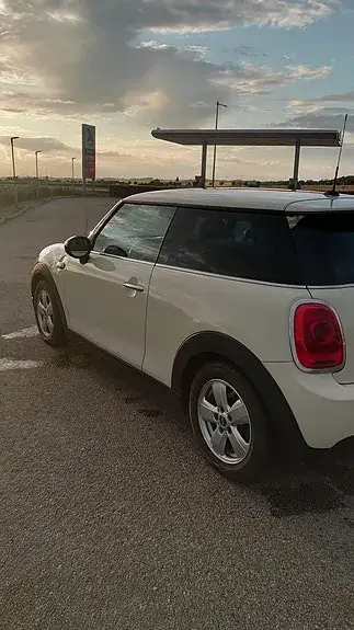 Mini One 2016 photo 2