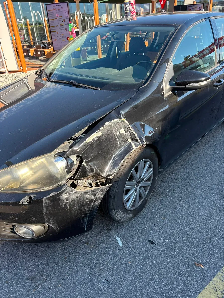 Volkswagen Golf 2012 photo 3
