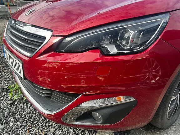 Peugeot 308 2014 photo 2