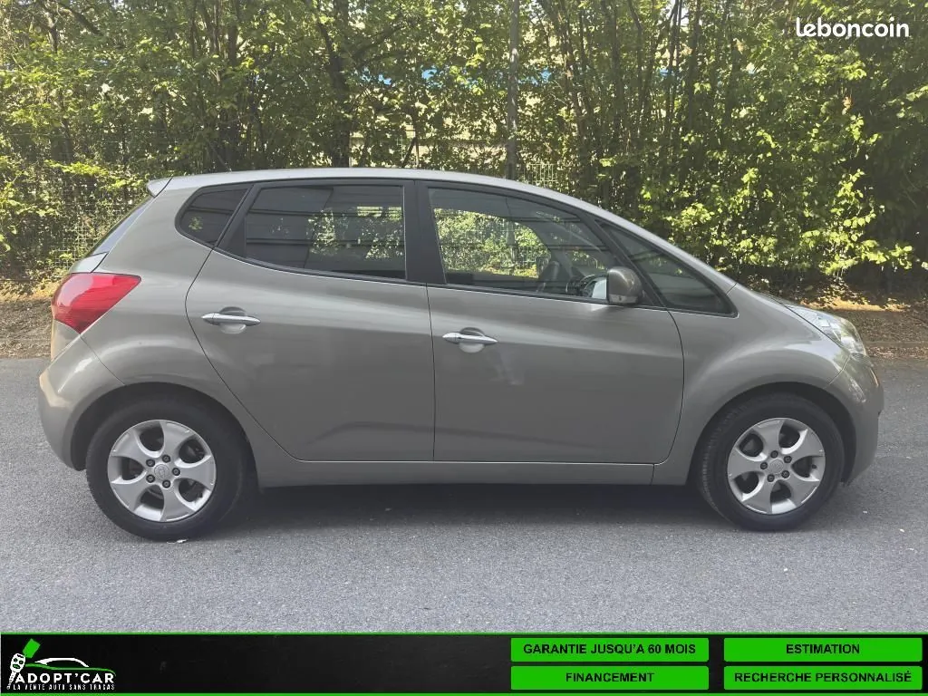 Kia Venga 2013 photo 4